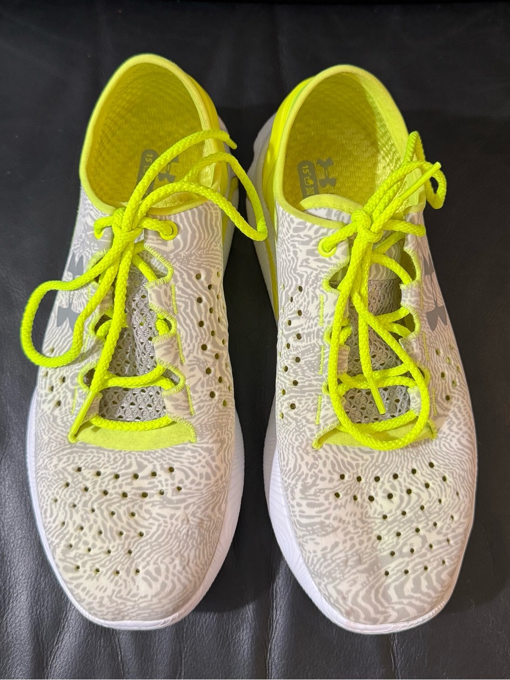 Under Armour Women's Neon Yellow & Gray Athletic Running Shoes Size 7.5
